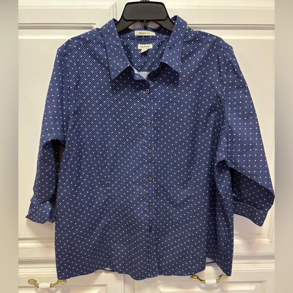 L.L. Bean Blue Polka Dot Wrinkle Free Button Front Shirt Women’s Size 2X - Picture 1 of 6